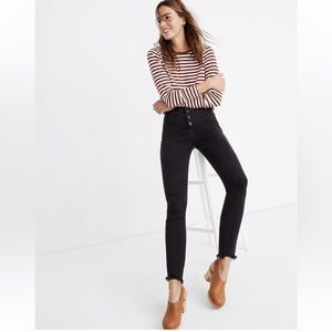Madewell 10" High-Rise Skinny Jeans in Berkeley Black: Button-Through Edition